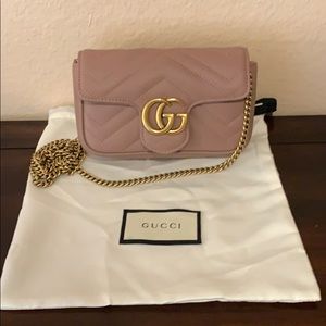 Gucci Marmont Matelasse Super Mini bag